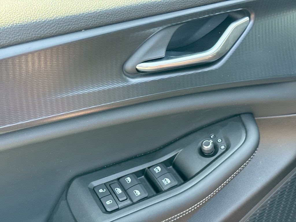 2025 Jeep Grand Cherokee photo 20